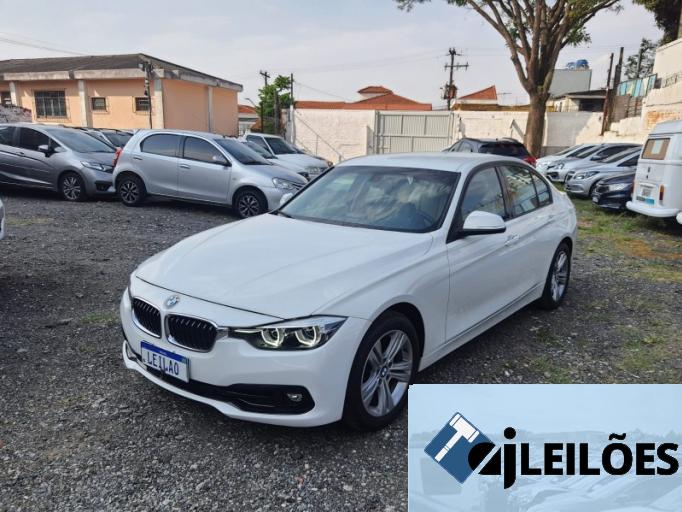 BMW 320I 18/18