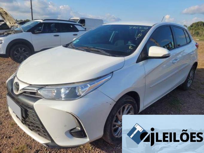 TOYOTA YARIS 22/23