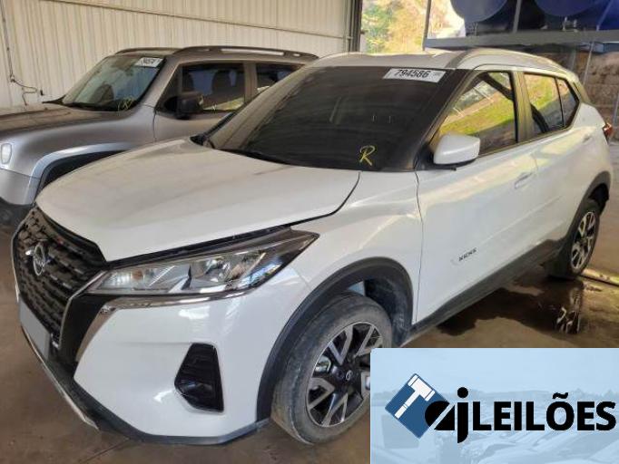 NISSAN KICKS 22/23