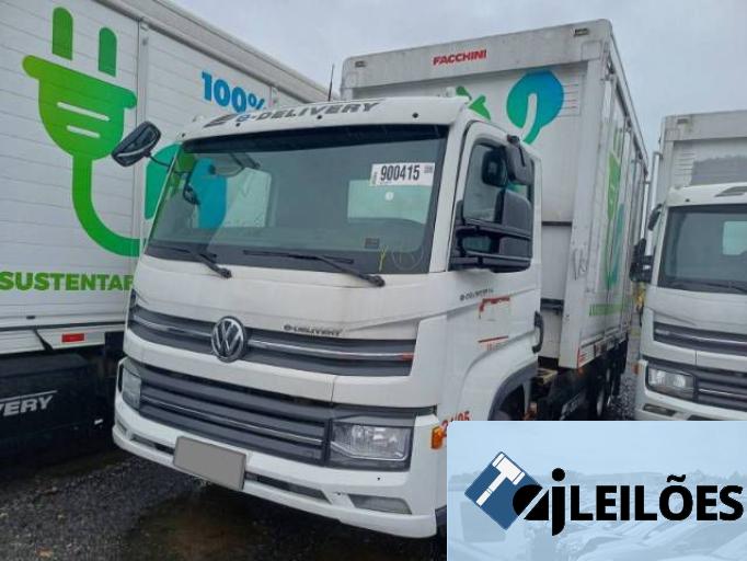 VOLKSWAGEN E-DELIVERY 23/23