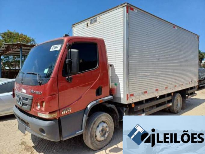 MERCEDES BENZ ACCELO 22/22