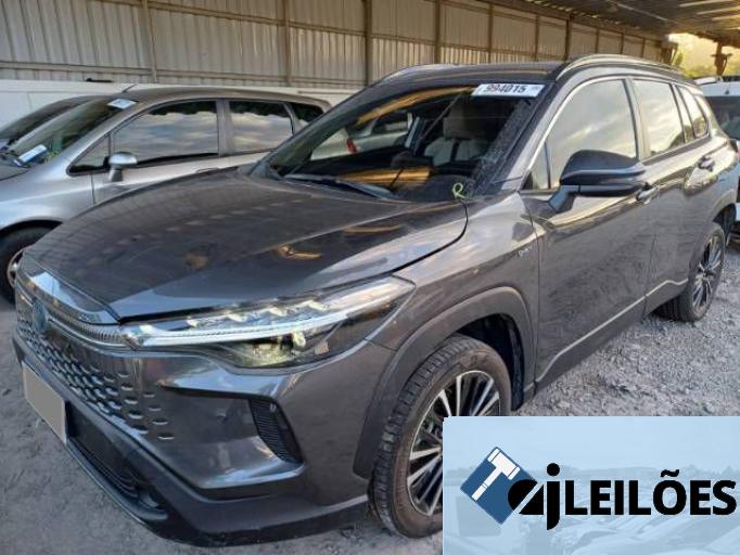 TOYOTA COROLLA CROSS 24/25