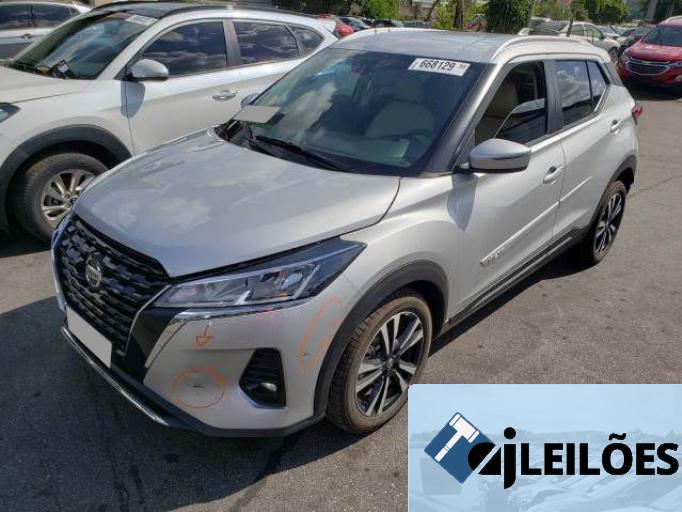 NISSAN KICKS 21/22